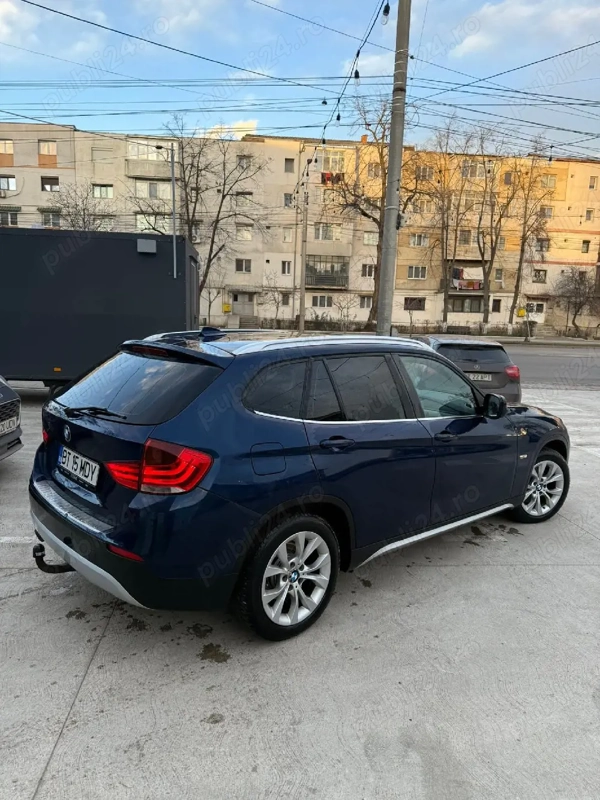 BMW iX1 2010 — imagine 4