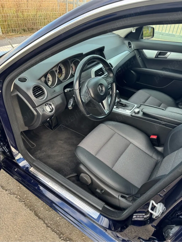 MERCEDES-BENZ C-Class 2011 — imagine 5
