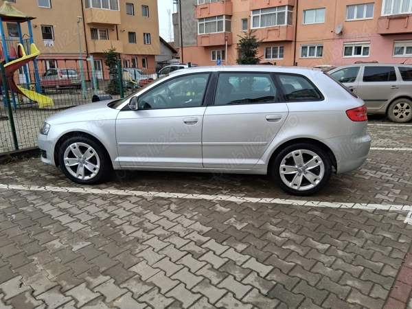 AUDI A3 2009 — imagine 3