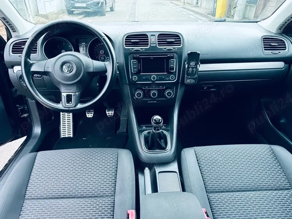 VOLKSWAGEN Golf 2010 — imagine 7
