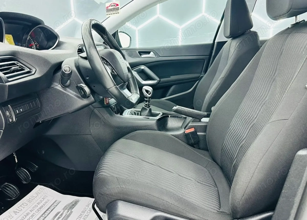 PEUGEOT 308 2014 — imagine 13