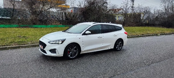FORD Focus 2019 — imagine 4