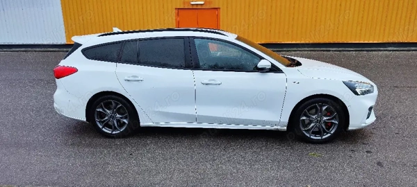 FORD Focus 2019 — imagine 2