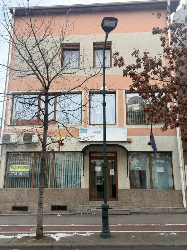Spatiu comercial birouri ultracentral 270 mp Vizibilitate maximă