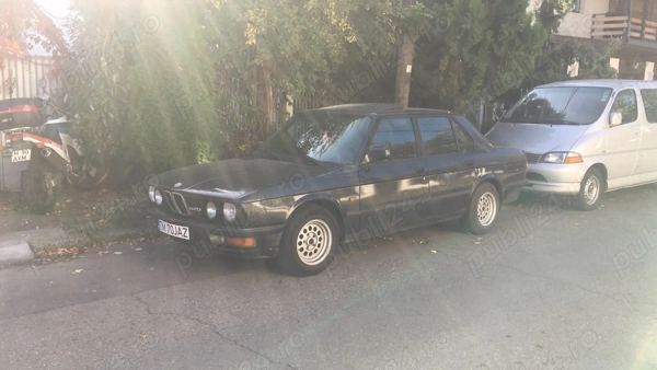 BMW 520i autoturism