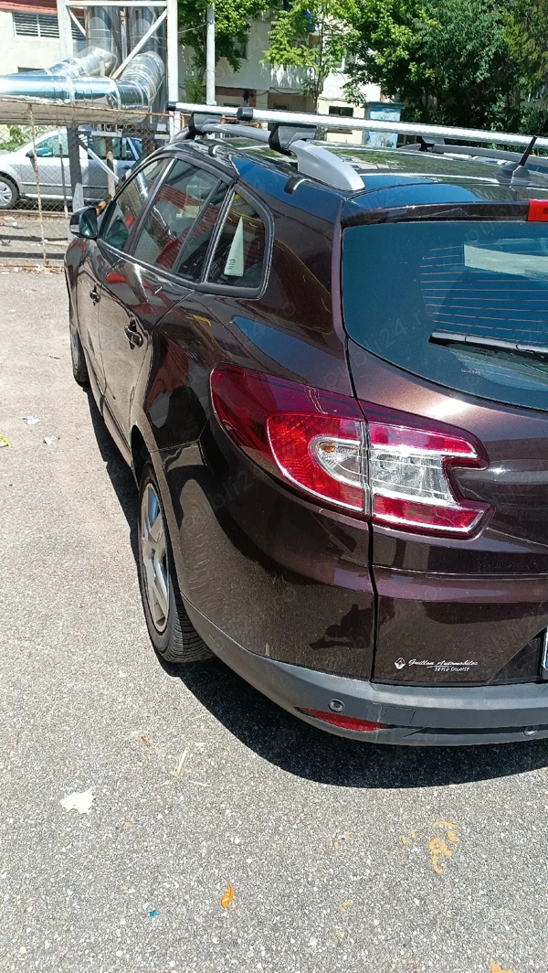 RENAULT Megane 2013 — imagine 2