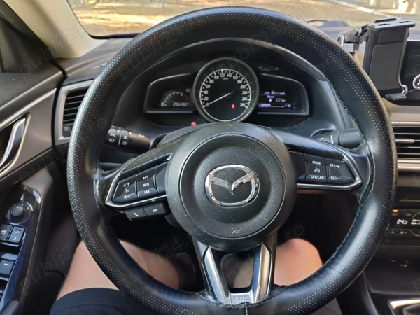 MAZDA 3 2018 — imagine 19