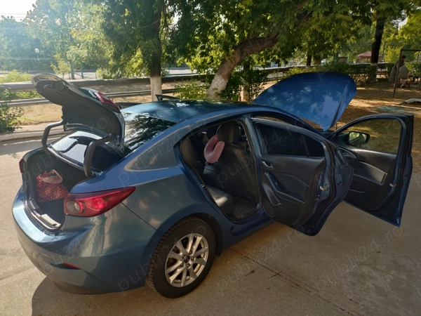 MAZDA 3 2018 — imagine 4