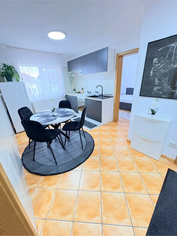 Vand Apartament 2 camere — fotografia 1