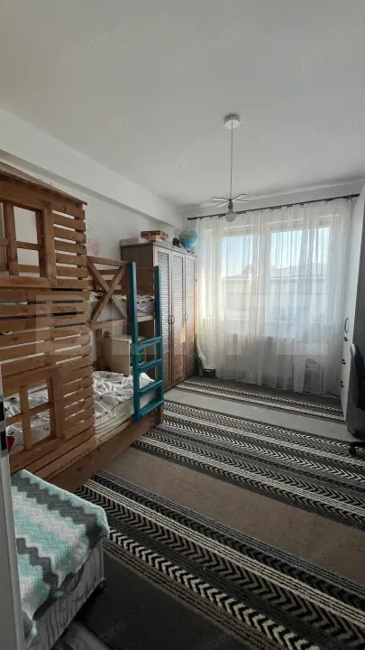 Apartament 3 camere, decomandate, etaj intermediar, garaj, Cartier Manastur — fotografia 3