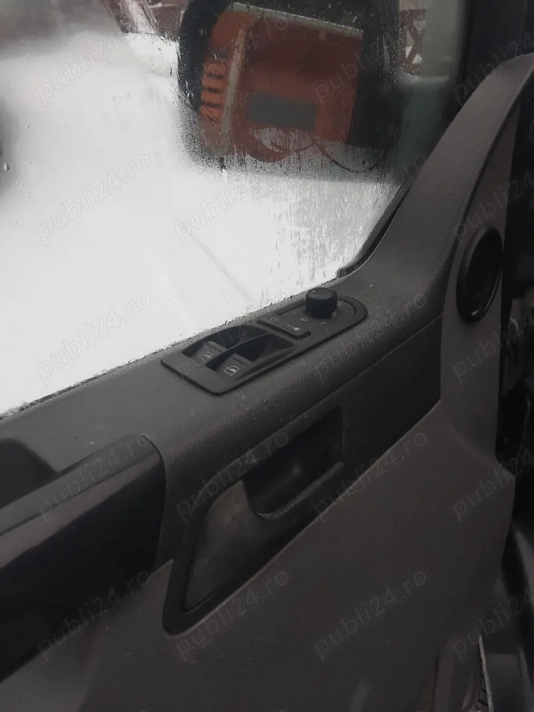 VOLKSWAGEN Transporter 2009 — imagine 3