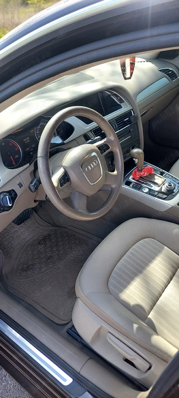AUDI A4 2011