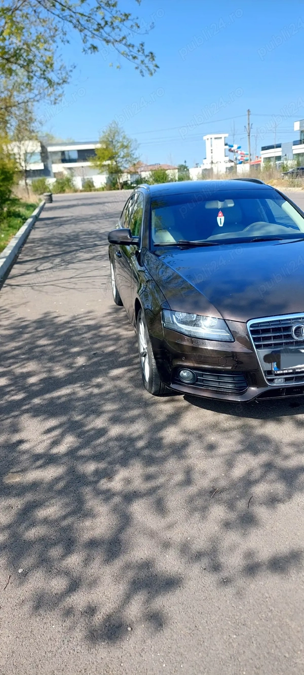 AUDI A4 2011 — imagine 8