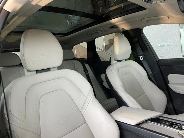 VOLVO XC60 2018 — imagine 8