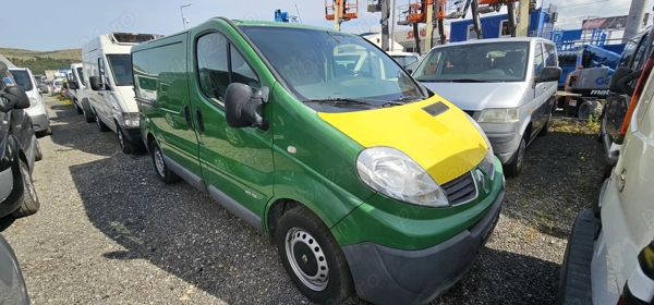 RENAULT Trafic 2014 — imagine 2