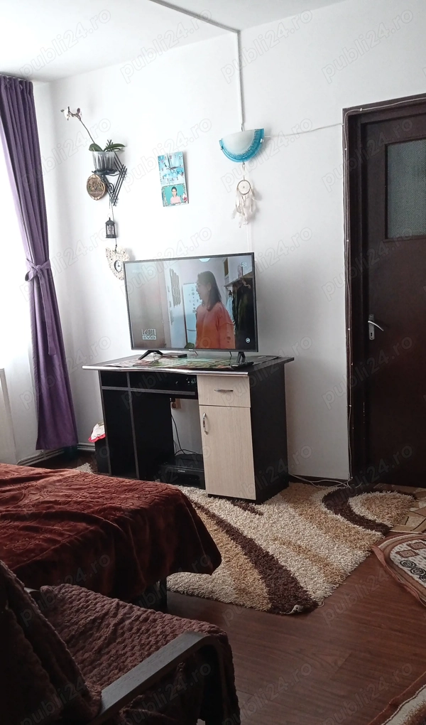 Vând apartament cu 2 camere în oraș Costești — fotografia 1