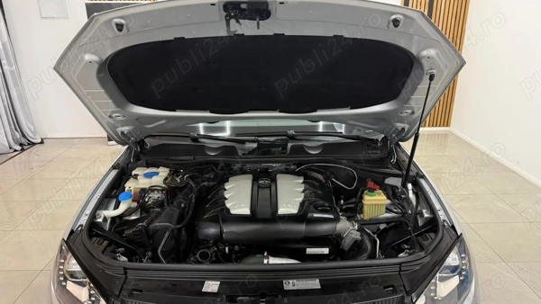 VOLKSWAGEN Touareg 2012 — imagine 5