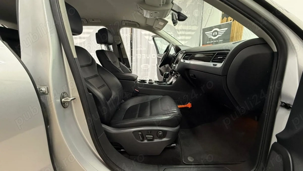 VOLKSWAGEN Touareg 2012 — imagine 18