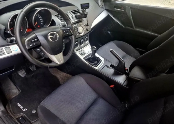 MAZDA 3 2011 — imagine 3