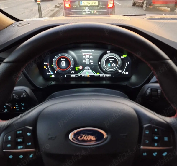 FORD Kuga 2021 — imagine 2