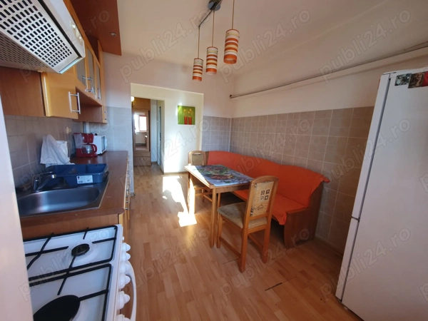 3 camere decomandat 80 m Faleza Nord langa Santa Maria Bay si scoala Colibri