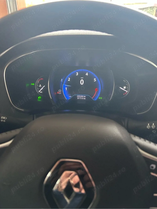 RENAULT Megane 2019