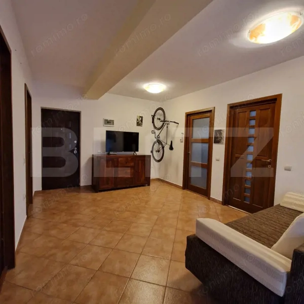 Apartament cu 2 camere deco, 46 mp, parcare, intermediar, zona Stejarului — fotografia 3