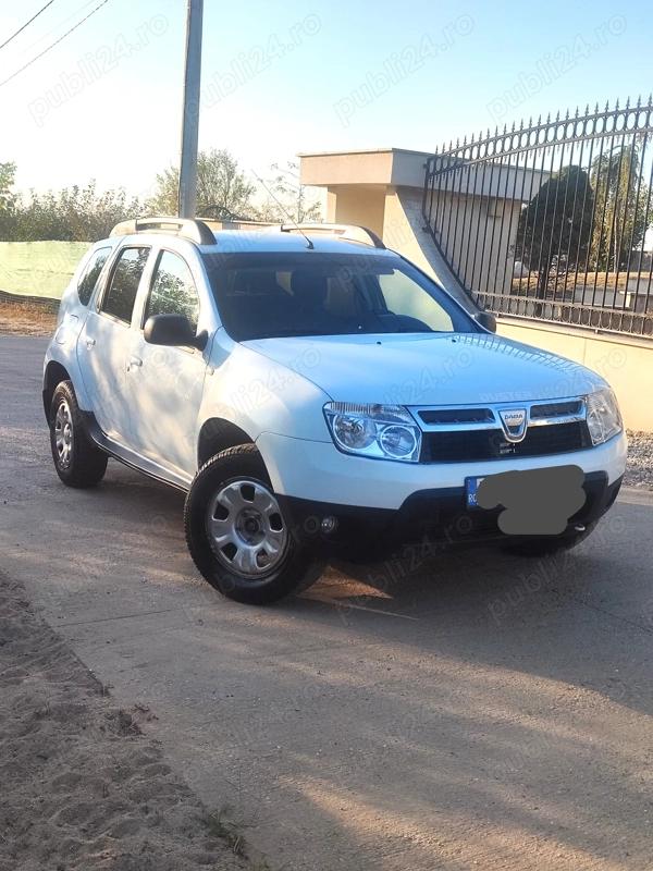 DACIA Duster 2012