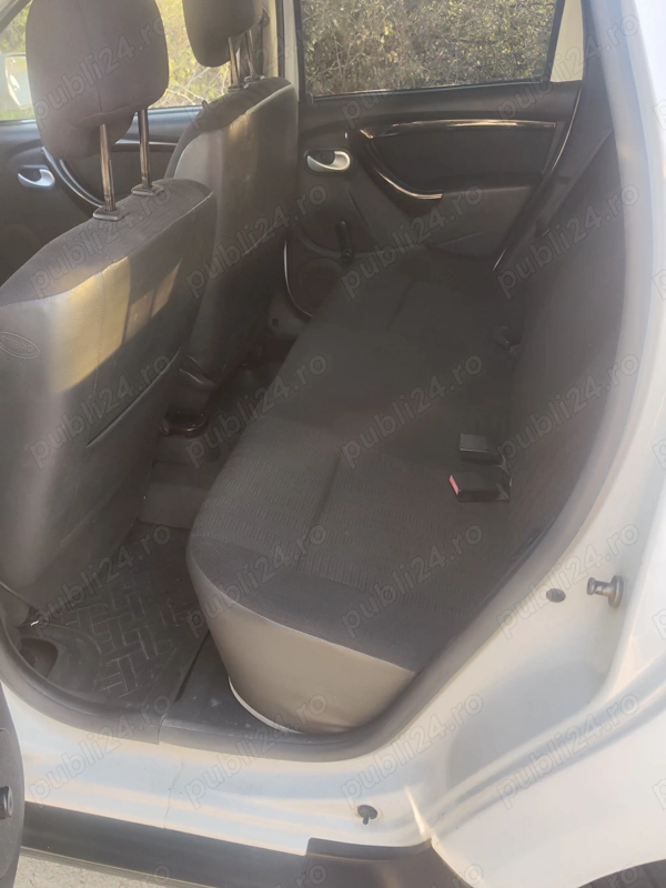 DACIA Duster 2012 — imagine 9