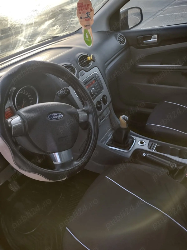 FORD Focus 2010 — imagine 3