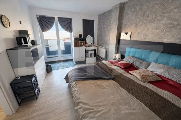 Apartament tip Penthouse, 170mp, parcare, terasa, zona Andrei Muresanu — fotografia 1