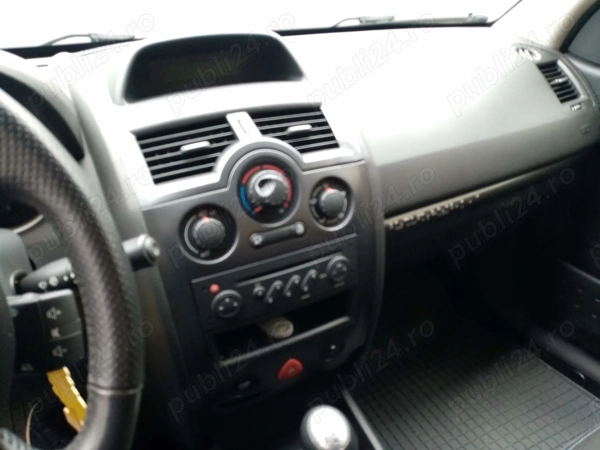 RENAULT Megane 2008