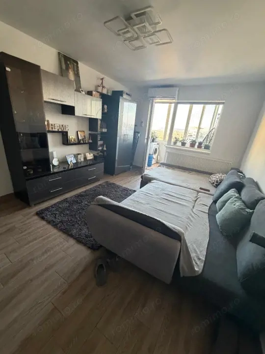 Apartament de vanzare, cu 2 camere, 57 mp, zona Craiovita — fotografia 1