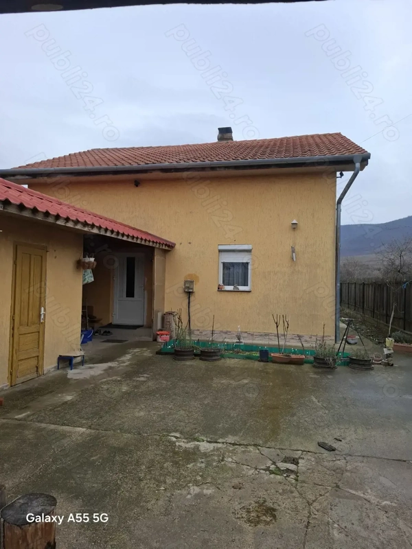 Vând Casa în Galsa jud.arad