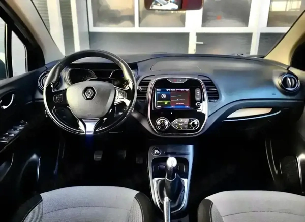 RENAULT Captur 2015 — imagine 3