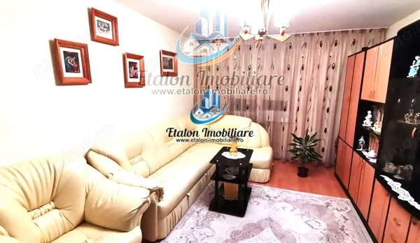 Apartament 3 camere, 2 balcoane etaj 4/4 Darmanesti — fotografia 1