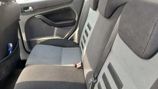 FORD Focus 2009 — imagine 5