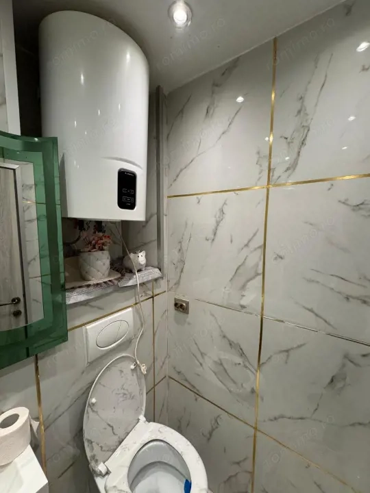 Apartament lux 35 mp Baia Sprie, decomandat, mobilat, AC, etaj 4 — fotografia 3