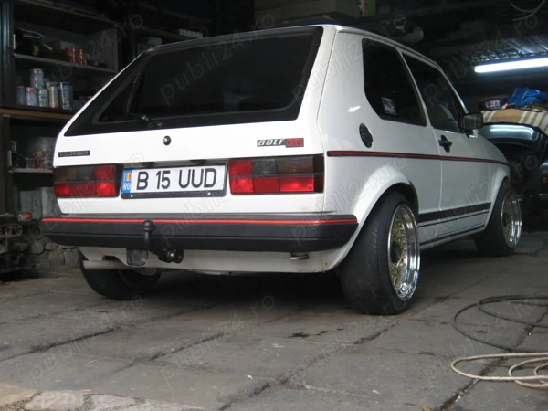 VOLKSWAGEN Golf 1984