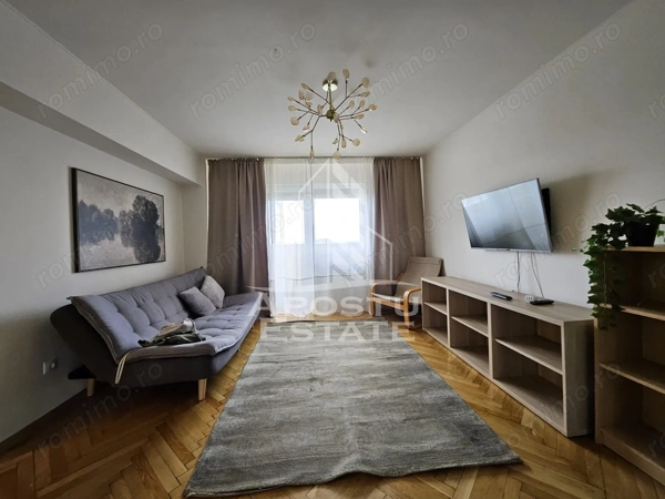 Apartament 2 camere , 50 mp utili, et.10/10, zona Circumvalatiunii — fotografia 1