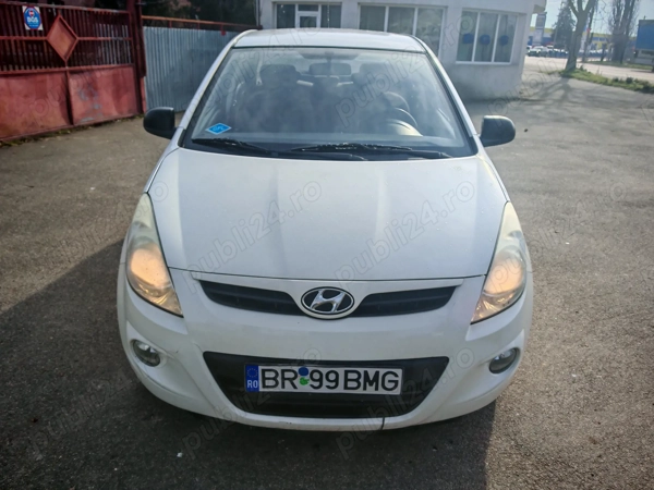 HYUNDAI i20 2012 — imagine 5