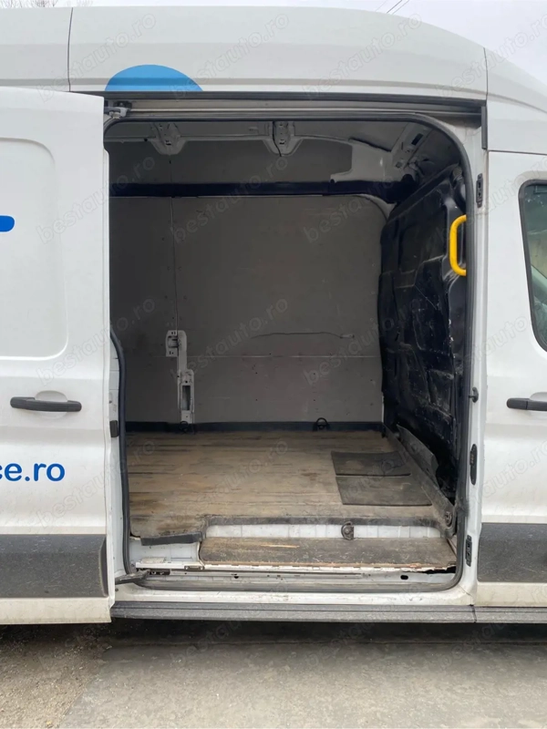 FORD Transit 2020 — imagine 5