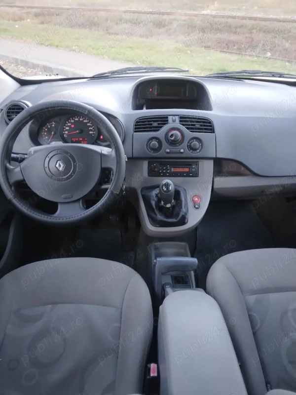 RENAULT Kangoo