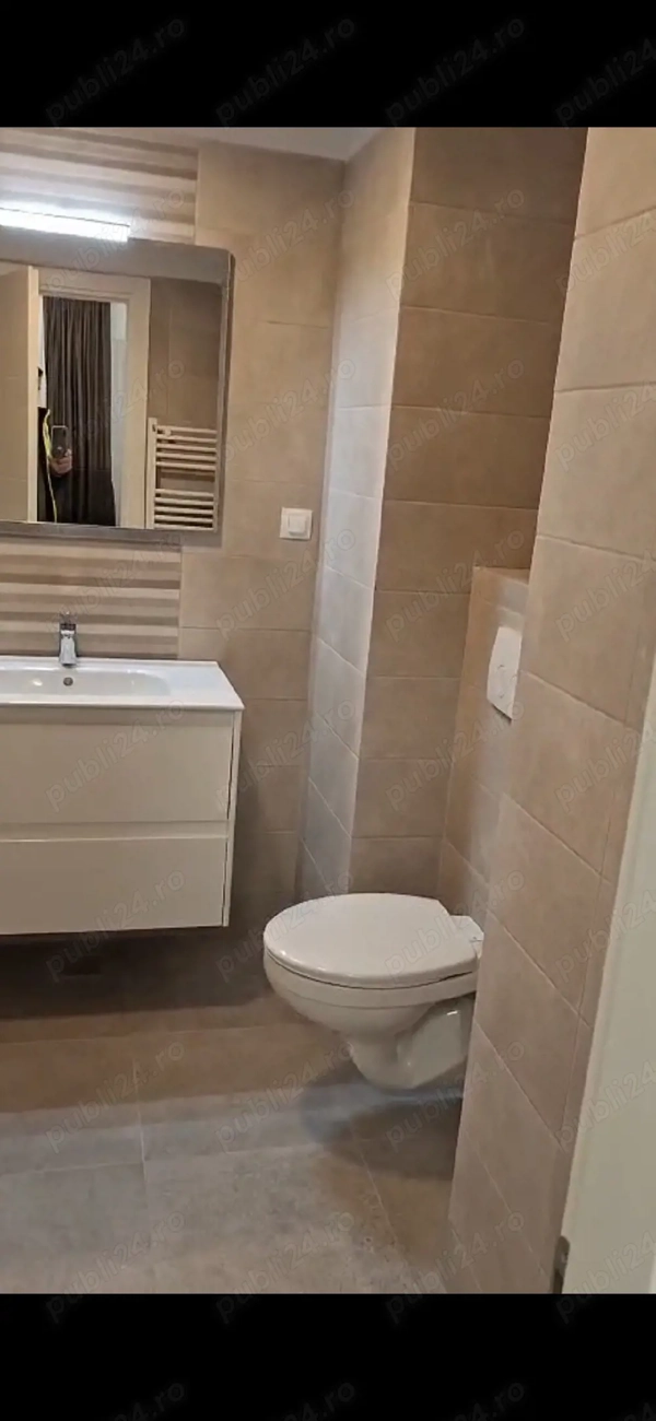 Inchiriez apartament o camera persoana fizica