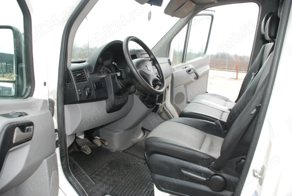 VOLKSWAGEN Crafter 2013 — imagine 8