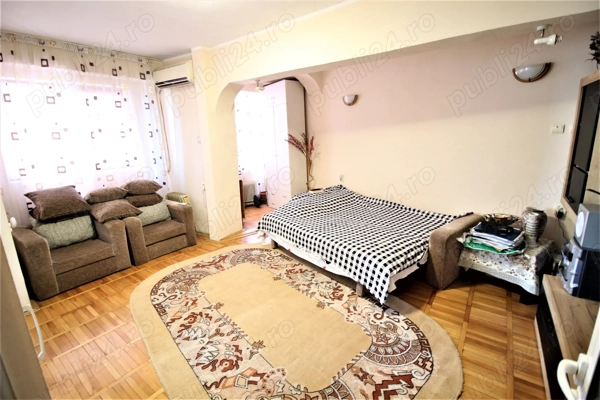 3 Camere Siderurgistilor etaj 3 imbunatatit