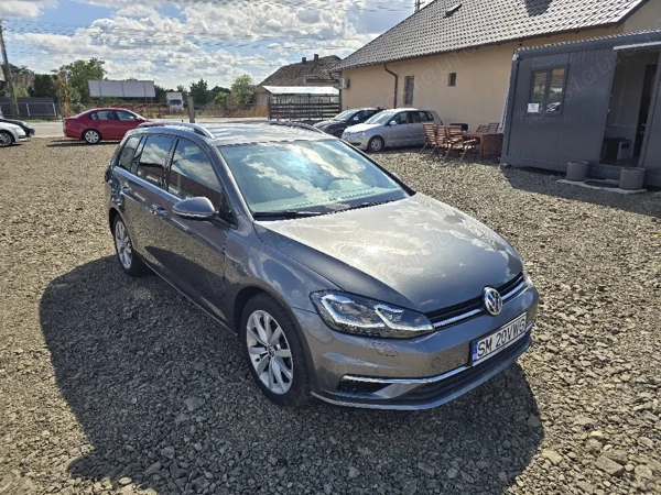 VOLKSWAGEN Golf 2020