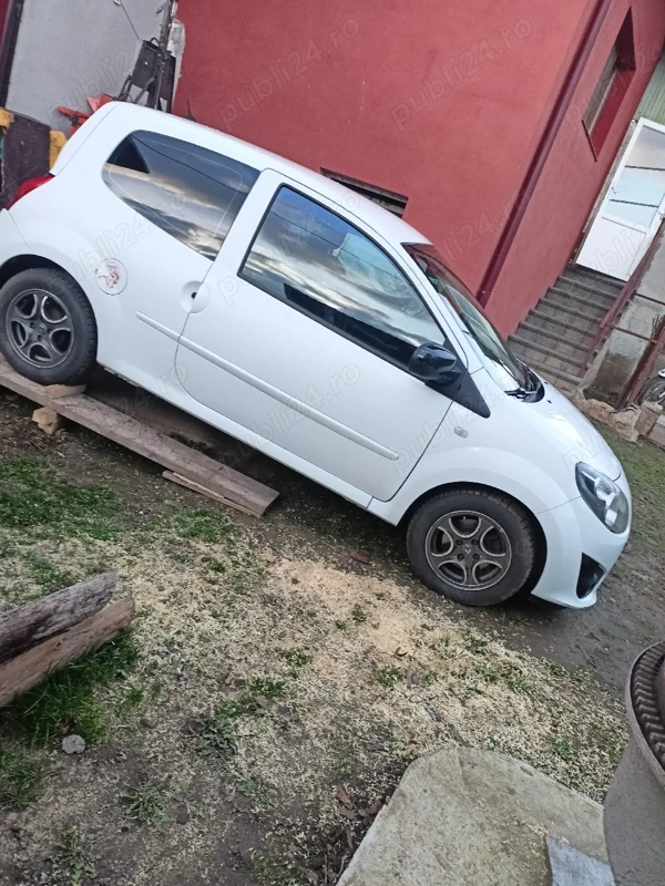 RENAULT Twingo 2011 — imagine 4