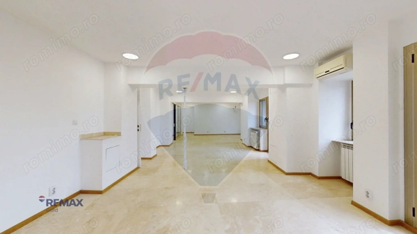 Apartament UNIC- ideal pentru birouri sau resedință în P-ta Alba Iulia — fotografia 2