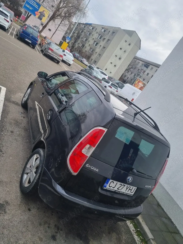 SKODA Roomster 2015 — imagine 2